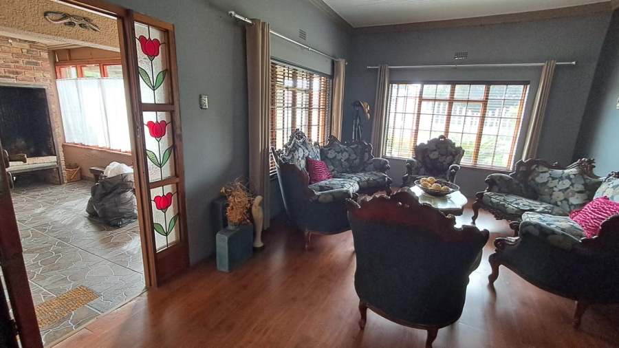 6 Bedroom Property for Sale in Parys Free State